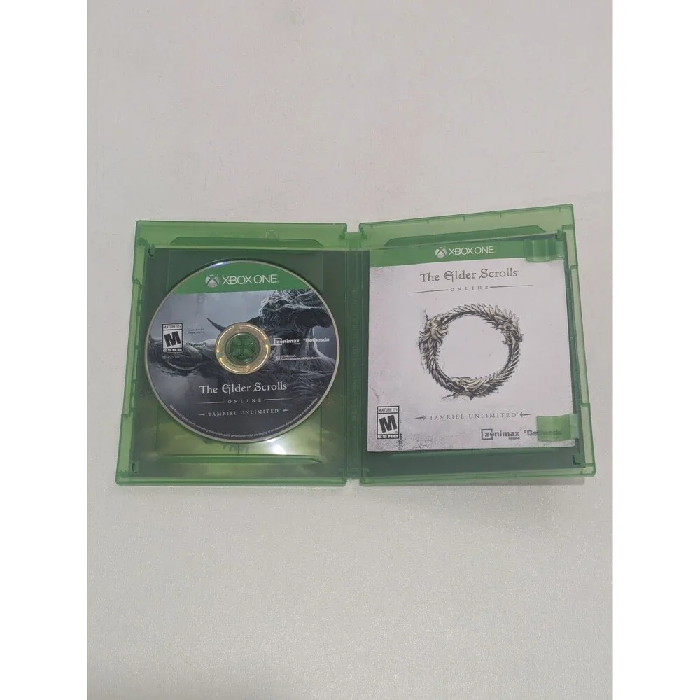 The Elder Scrolls Online Tamriel Unlimited (Xbox One, 2015) Complete